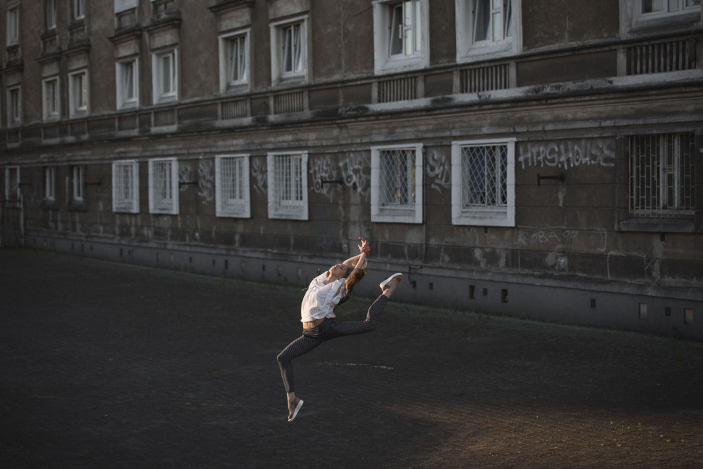 Polina Rusetskaya by Tomek Gola / GolaPRO