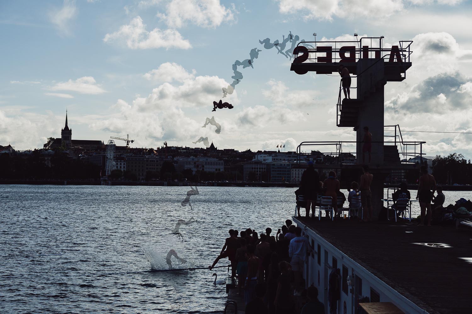 High diving at Bains des Pâquis, Geneva