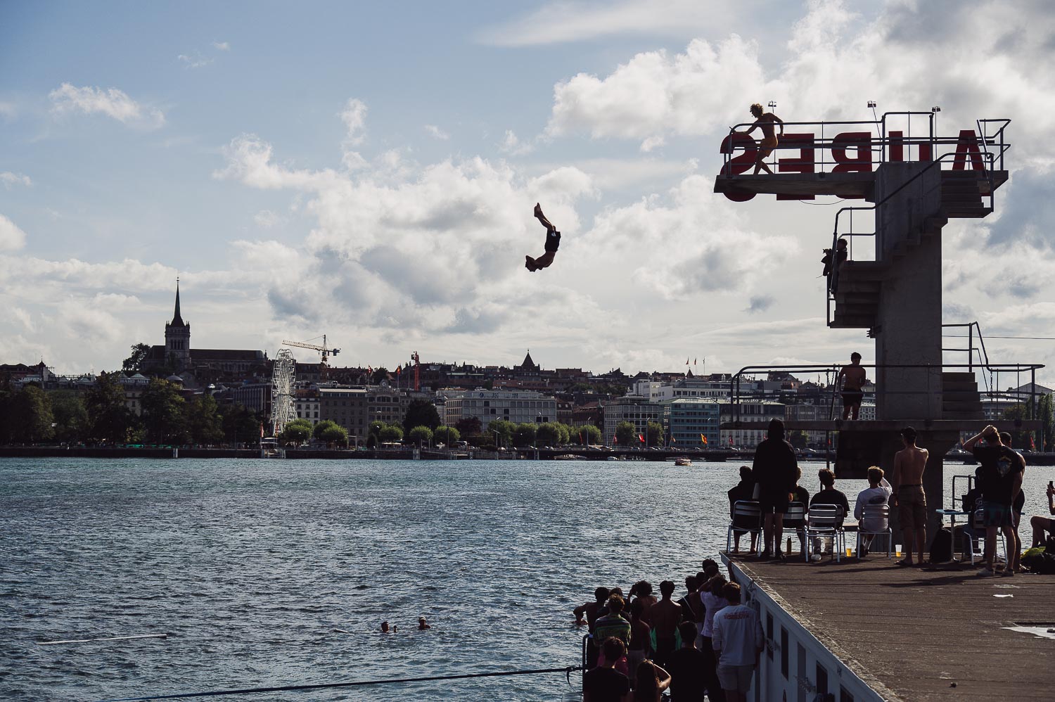 High diving at Bains des Pâquis, Geneva