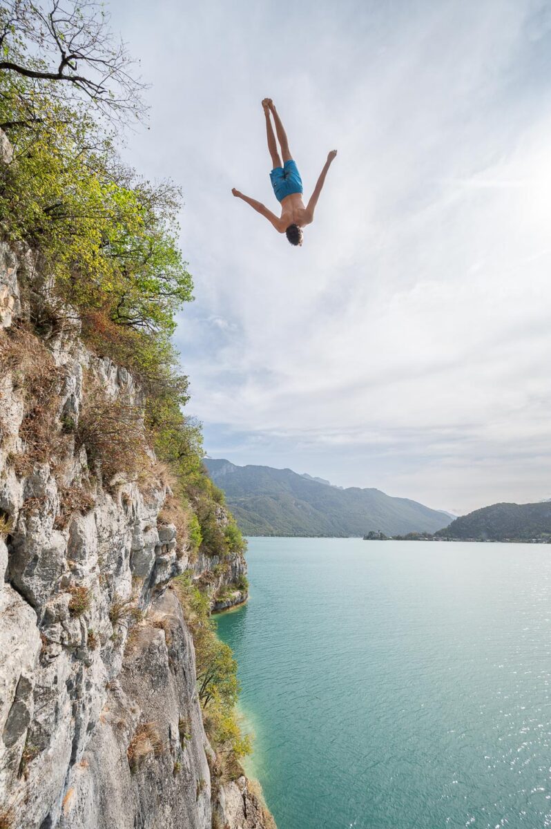 Cliff diving at Lake Annecy